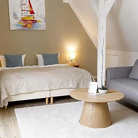 Inn Gaestehaus & Fliegendes Perlhuhn Borgfeld 3*